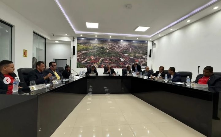 Câmara realiza 1ª Sessão Ordinária do segundo semestre legislativo de 2025